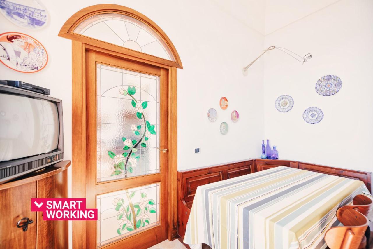Appartamento Fronte Mare A Ospedaletti By Wonderful Italy エクステリア 写真